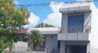 Hermosa casa en venta en calle Garrigó
