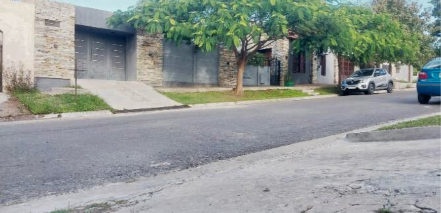 Casa en venta en Zona Escuela de Policía