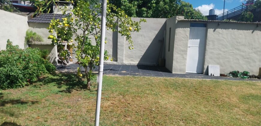 Hermosa casa en venta en calle Garrigó