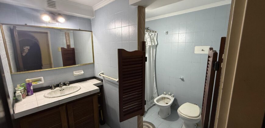 Casa en venta en Barrio Paracao sobre calle Juan Báez