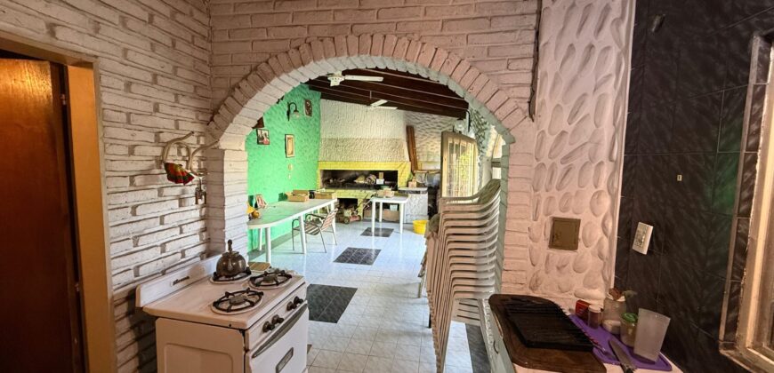 Casa en venta en Barrio Paracao sobre calle Juan Báez