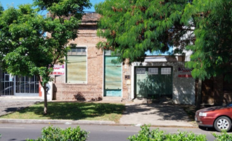Casa a reciclar en venta en Bvard. Racedo y Av. de las Americas