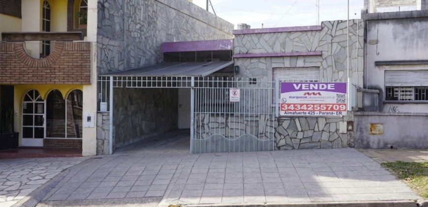 Casa en venta Av. Ramirez, Paraná