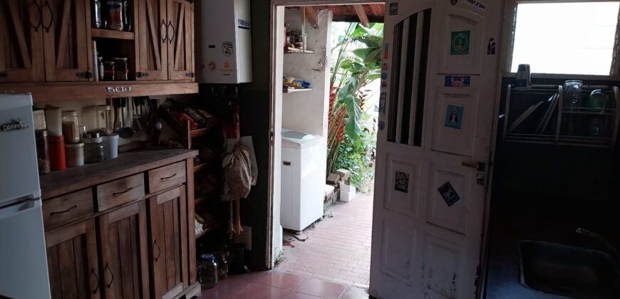 Casa en venta en Paraná en calle Arroyo Cazuelas