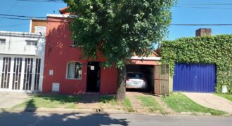 Casa en venta en Paraná en calle Arroyo Cazuelas