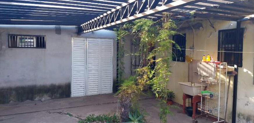 Casa en venta en Paraná en calle Santos Domínguez