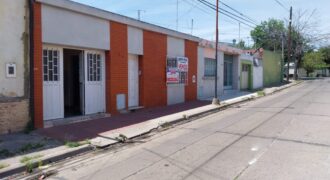 Casa más departamento en venta en Paraná en Calle Brasil