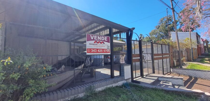 Casa en venta en Barrio Paracao sobre calle Juan Báez