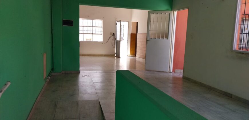 Casa más departamento en venta en Paraná en Calle Brasil