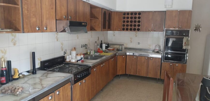 Hermosa casa en venta en calle Garrigó