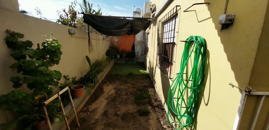 Casa en venta calle Balcarce a mts de Av Ejercito (Parana)