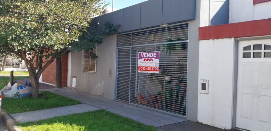 Casa en venta calle Balcarce a mts de Av Ejercito (Parana)