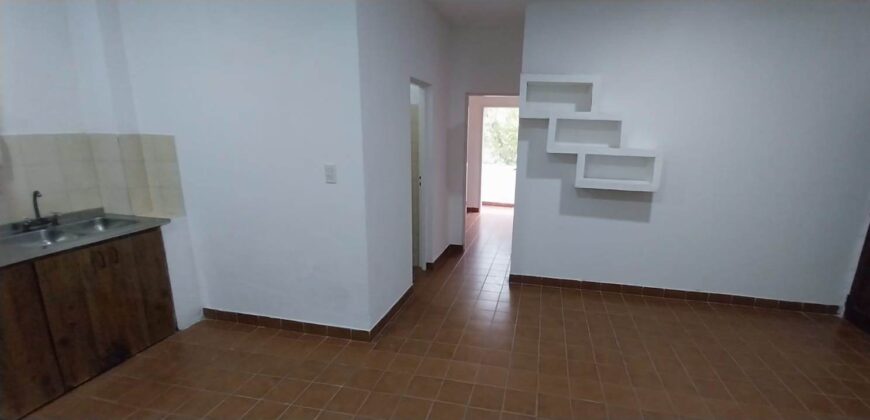OPORTUNIDAD DEPARTAMENTO EN VENTA Av Ramirez Parana