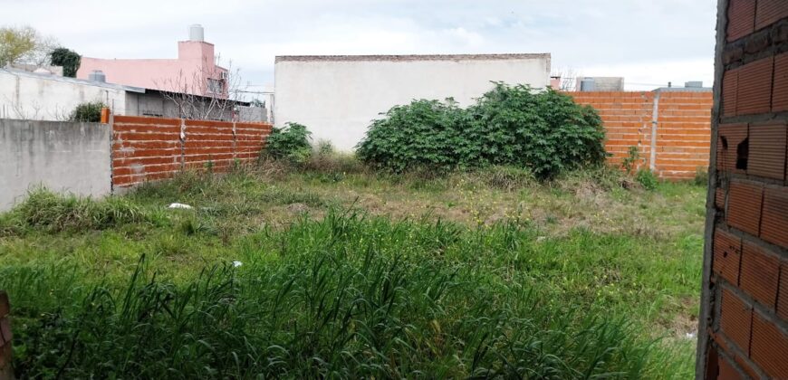 terreno en venta con m2 construido San Benito