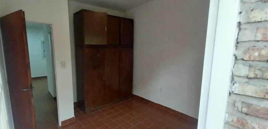 OPORTUNIDAD DEPARTAMENTO EN VENTA Av Ramirez Parana