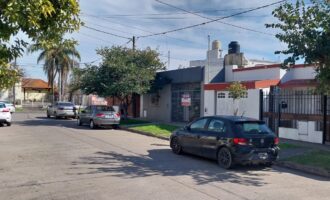 Casa en venta calle Balcarce a mts de Av Ejercito (Parana)