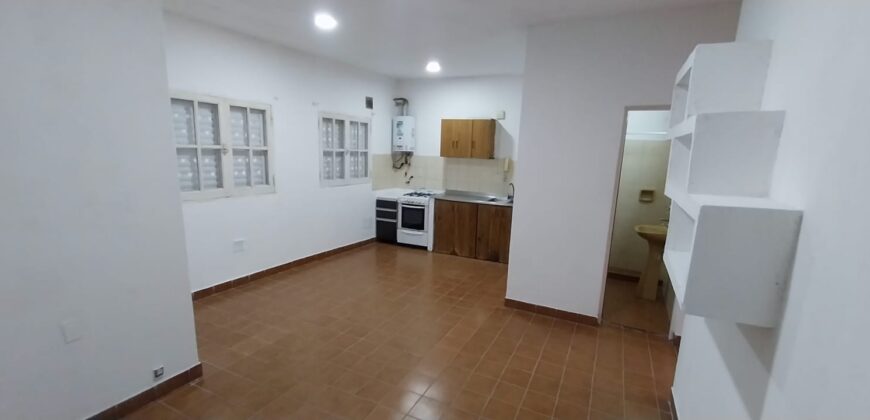 OPORTUNIDAD DEPARTAMENTO EN VENTA Av Ramirez Parana
