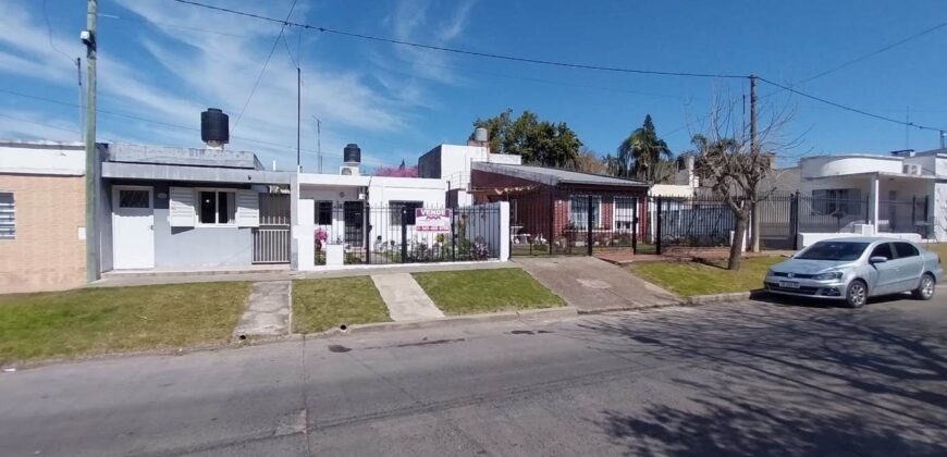casa en venta Parana, zona gazano, 2 dormitorios