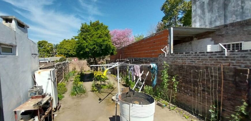 casa en venta Parana, zona gazano, 2 dormitorios