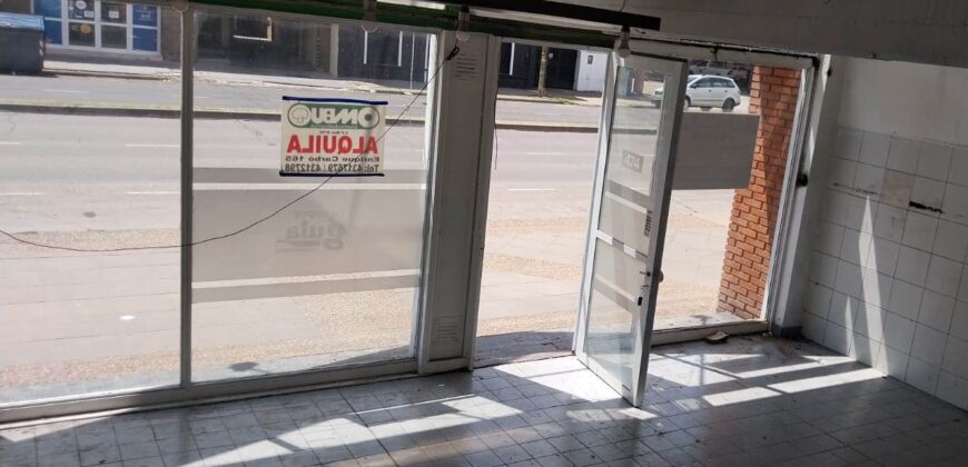 Local en alquiler Av Almafuerte zona ex hipódromo (Parana)